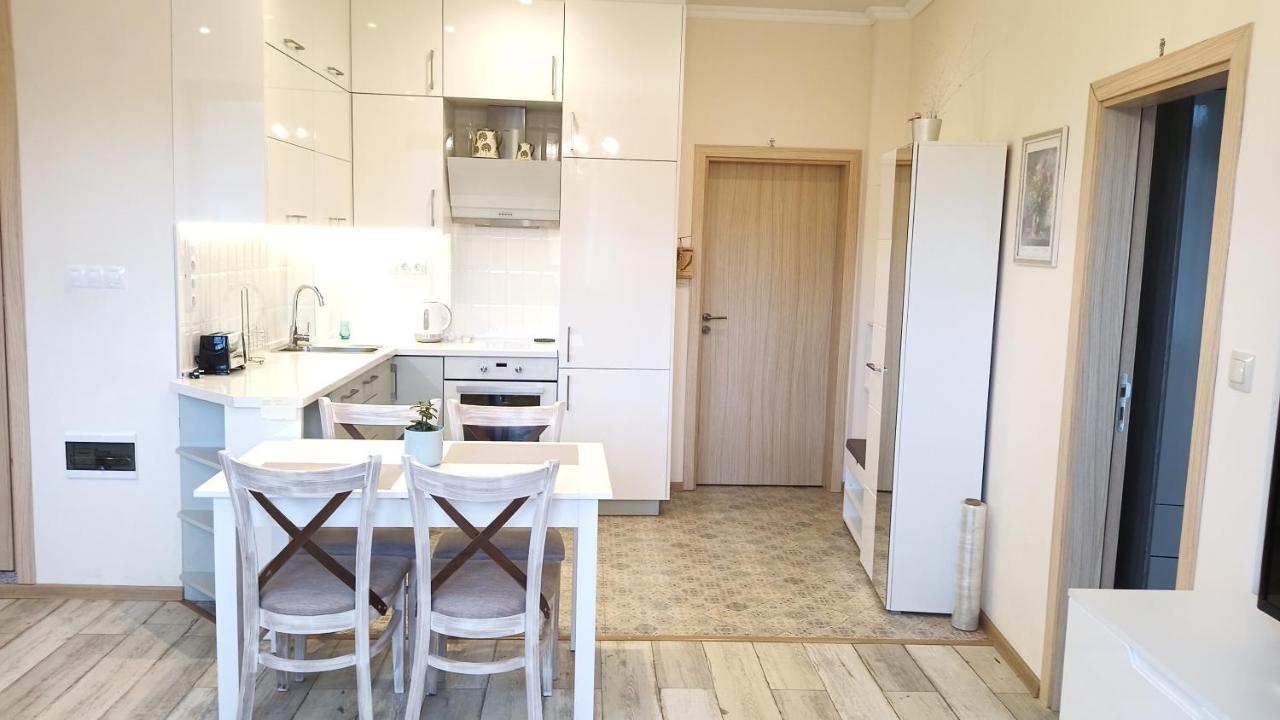 Sea Garden Apartment Varna Exterior foto